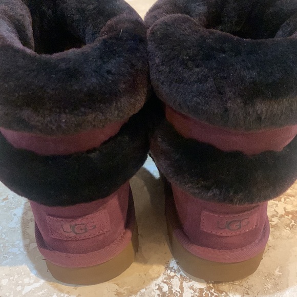 UGG Fluff Mini Boot - Picture 3 of 10